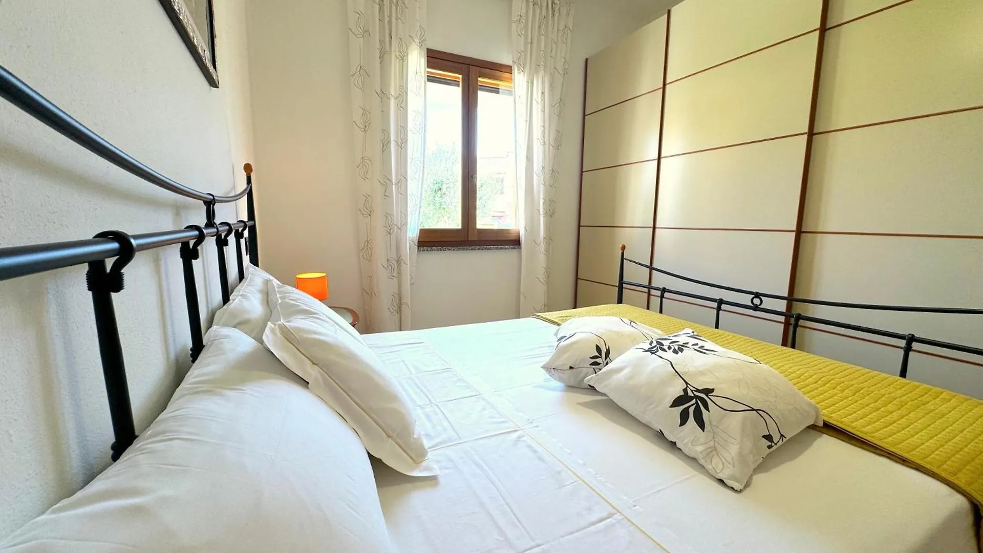 Rosa'S House - Zona Ospedaliera Lägenhet Cagliari Italien