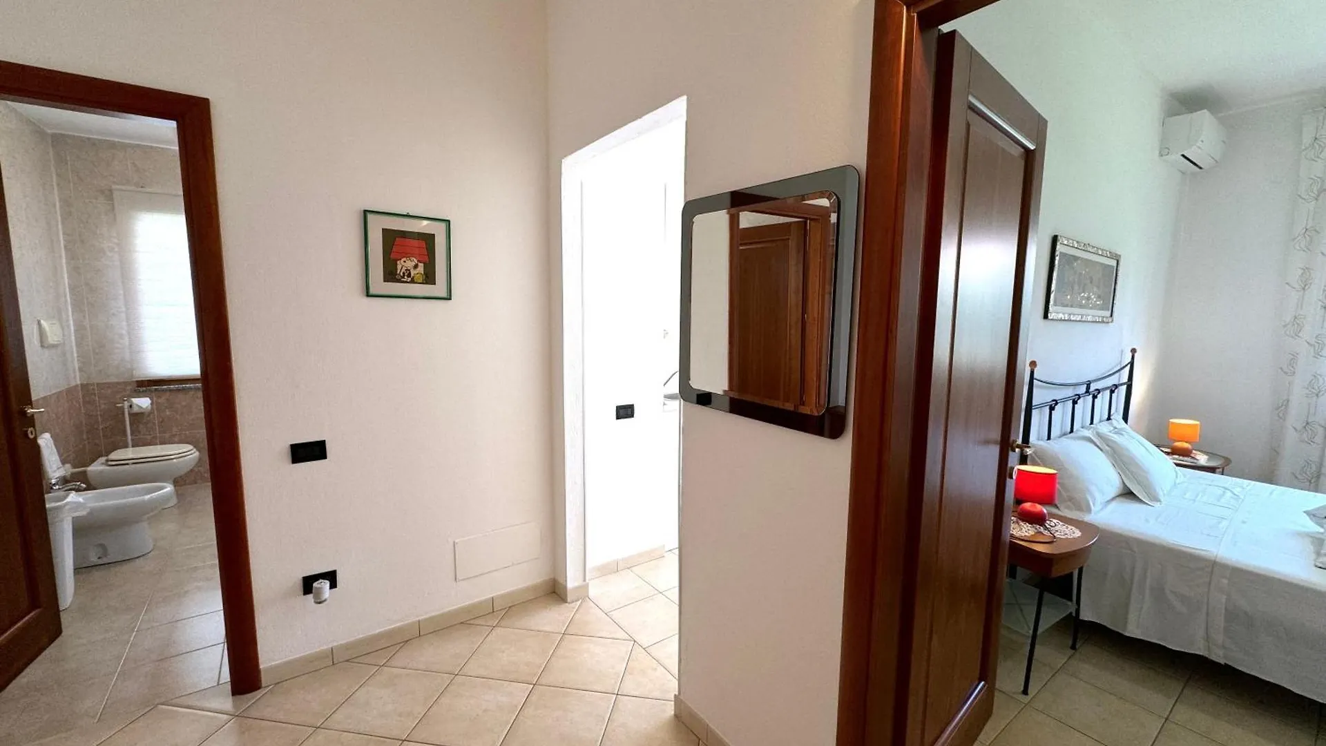 Appartamento Rosa's House - zona ospedaliera Cagliari Italia